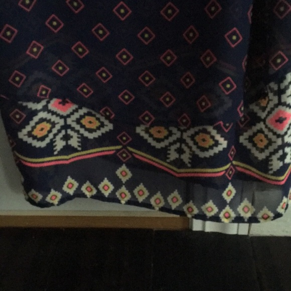 Tank top - Picture 2 of 3